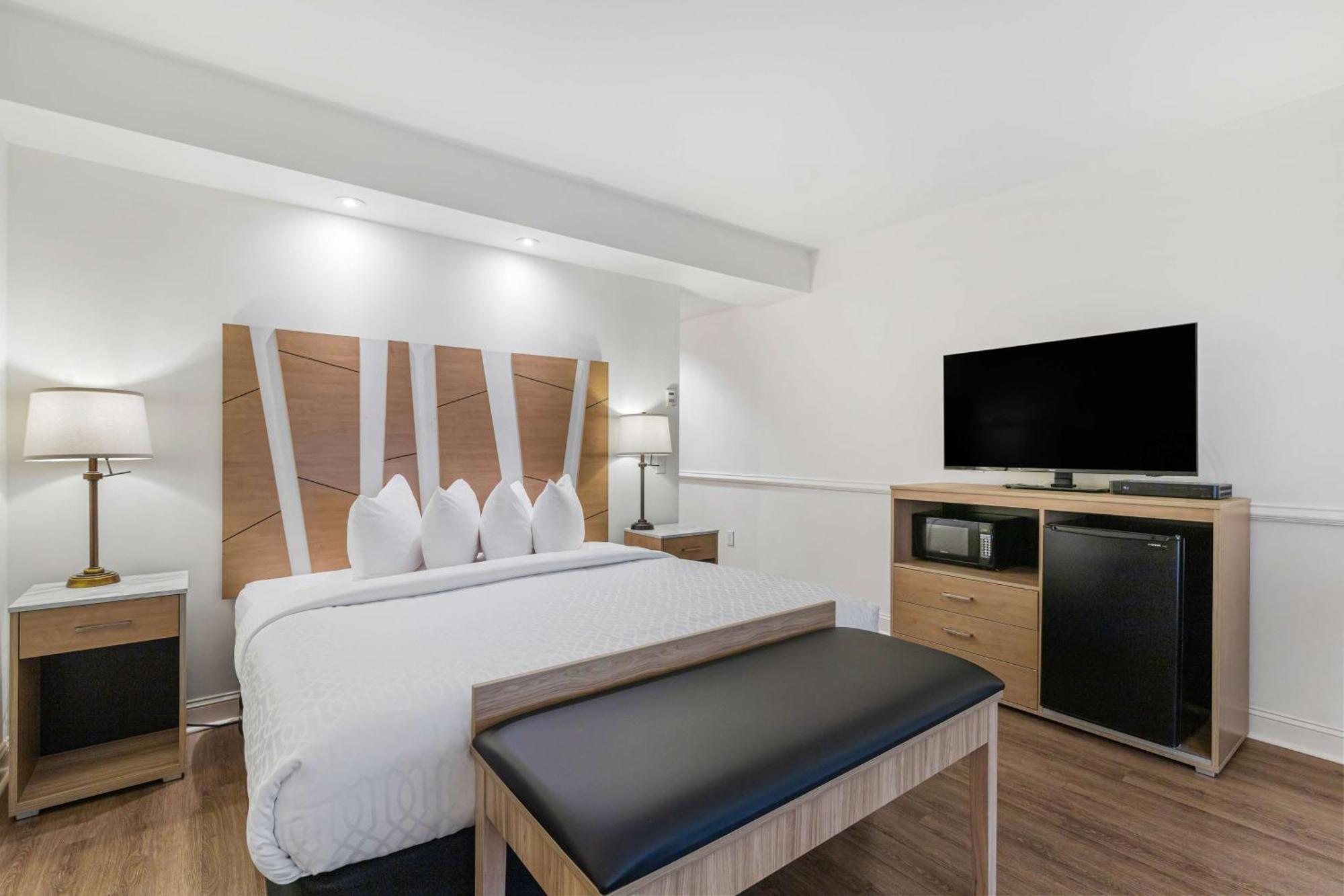Best Western Plus Westgate Inn And Suites Leland Esterno foto