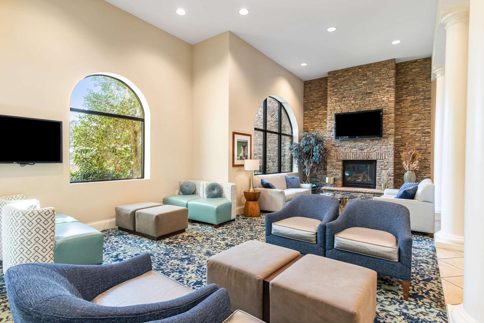 Best Western Plus Westgate Inn And Suites Leland Esterno foto